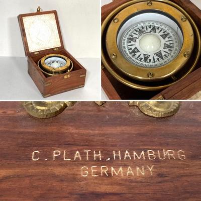 LOT 258: C. Plath, Hamburg Germany Compass in Wooden Box