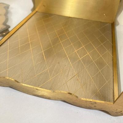 LOT 260: Vintage Euramca Trading Corp. Mantle / Table Clock