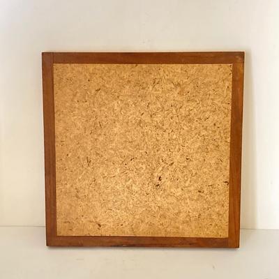 LOT 262: Chess Collection - Vintage, Miniature, Travel, Tandy Electronic and Books