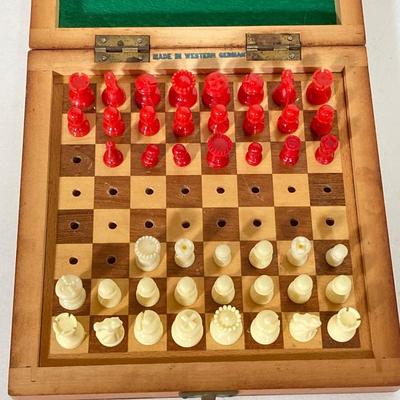 LOT 262: Chess Collection - Vintage, Miniature, Travel, Tandy Electronic and Books