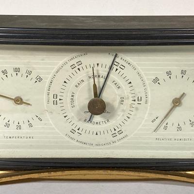 LOT 265: Mid-Century Modern Brass Bulova Table / Desk Clock and Airguide Table / Desk Barometer