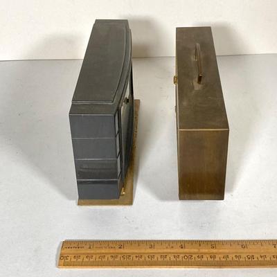 LOT 265: Mid-Century Modern Brass Bulova Table / Desk Clock and Airguide Table / Desk Barometer