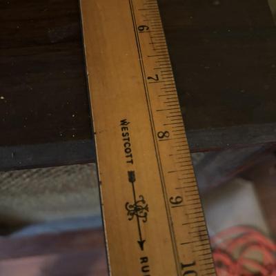 LOT 271: Vintage Ambassador Stereo w/8-Track