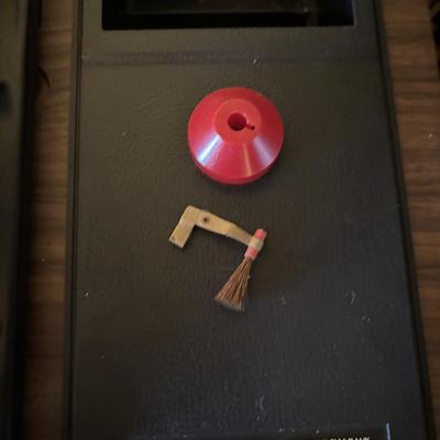 LOT 271: Vintage Ambassador Stereo w/8-Track