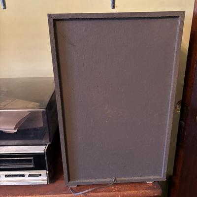 LOT 271: Vintage Ambassador Stereo w/8-Track