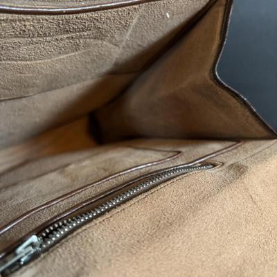 LOT 274: Unmarked Vintage Light Tan Alligator Clutch & Brown Clutch