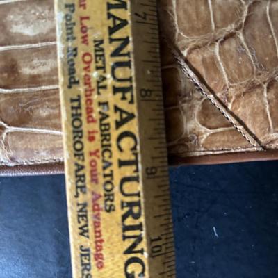 LOT 274: Unmarked Vintage Light Tan Alligator Clutch & Brown Clutch