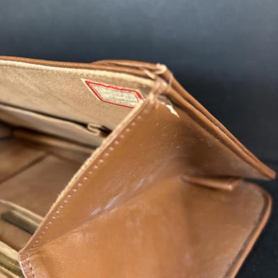 LOT 274: Unmarked Vintage Light Tan Alligator Clutch & Brown Clutch