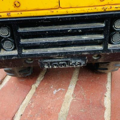 LOT 303: Set of Two (2) Vintage Tonka Toy Construction Vehicles- Dump Truck and Crane