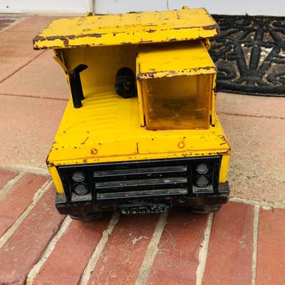 LOT 303: Set of Two (2) Vintage Tonka Toy Construction Vehicles- Dump Truck and Crane