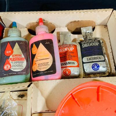 LOT 305: Very Rare Mattel Every Thingmaker Play Set with Molds, Maker, Plastic Goop Bottles and Much More