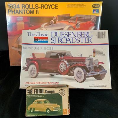 LOT 299: Testors/ Italeri 1934 Rolls-Royce Phantom II Model and Monogram Duesenberg SJ Roadster In Unopened Boxes and a 48 Ford Coup Die...