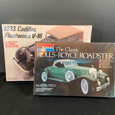 LOT 300: 1922 Cadillac Fleetwood V-16 Testor 1985 Model Kit ad Monogram Classic Rolls-Royce Roadster 1982 Model Kit In Unopened Boxes