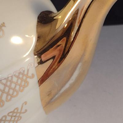 Six Cup Hall Hook Cover Tea Pot