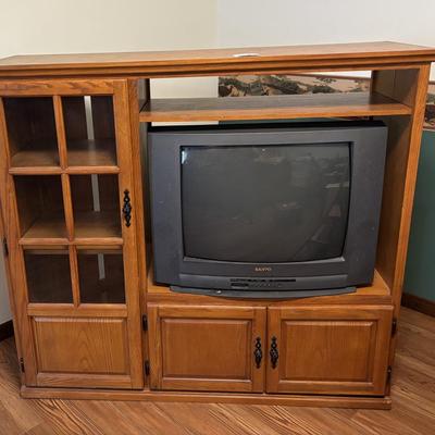 Entertainment Center-TV is not included