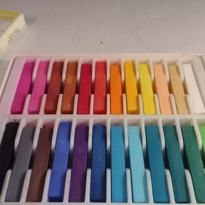 Koss 24 Square Pastels