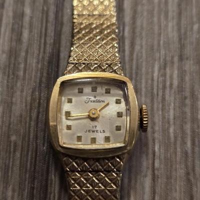 Vintage 10k Rolled Gold Plate Traditional 17 Jewel Watch