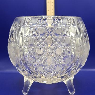 LOT 2L: Crystal Candy Dishes, Bowls, Creamer/Sugar, and Other Pieces