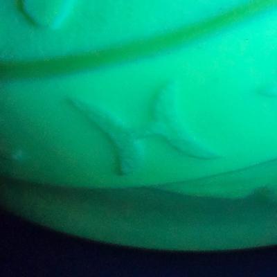 LOT 5L: 1939 Worlds Fair Uranium Glass Vinegar Bottle