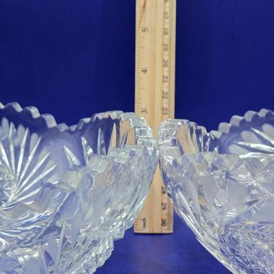 LOT 7L: Various Pieces of Crystal and Glass Including Trifle Bowl, Dessert Bowls, & Candy Dishes