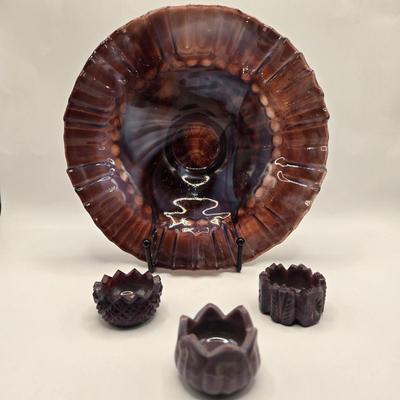 LOT 29L: Vintage Ruffled Edge Slag Glass Bowl and Three Salt Cellars