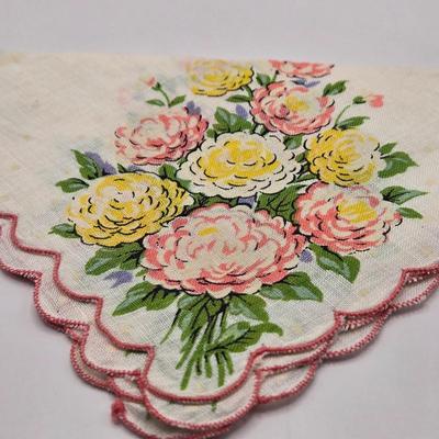 LOT 34L: Ladies Dress Gloves, Handkerchiefs, and Fans,