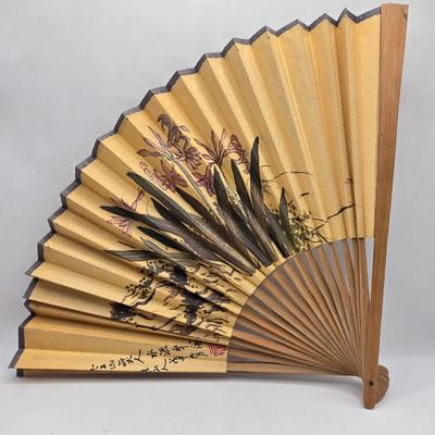 LOT 36L: Fans, Ladies Dress Gloves, and Handkerchief