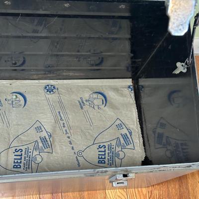 LOT 41B: Vintage Metal Storage Case w/ Keys
