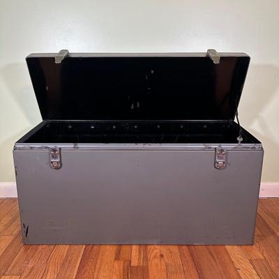 LOT 41B: Vintage Metal Storage Case w/ Keys