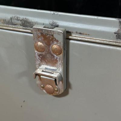 LOT 41B: Vintage Metal Storage Case w/ Keys