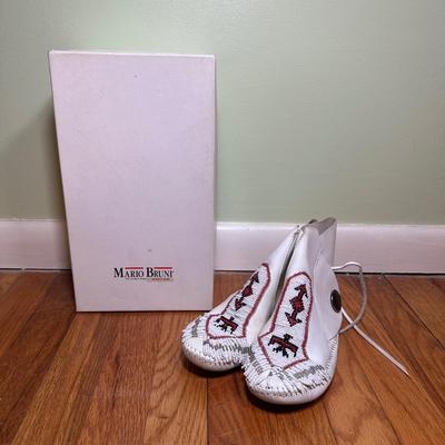 LOT 56B: Vintage Made in Italy Mario Bruni Women’s Shoes