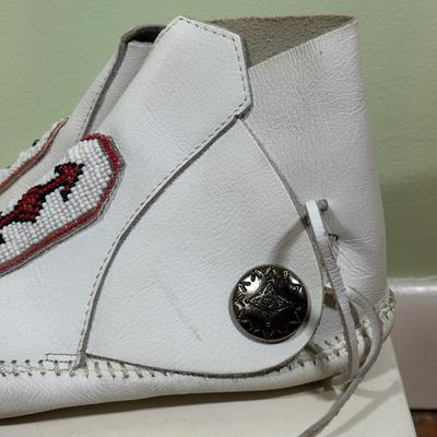 LOT 56B: Vintage Made in Italy Mario Bruni Women’s Shoes