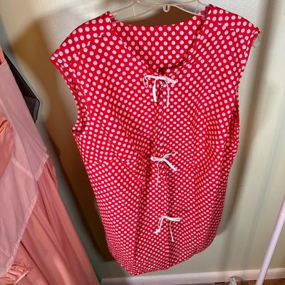 LOT 57B: Beautiful Vintage Dress Collection