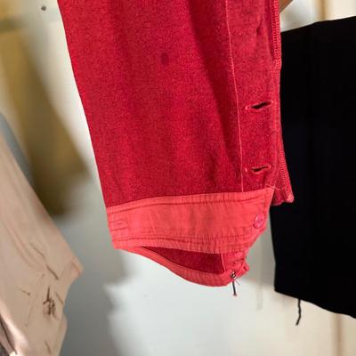 LOT 58B: Vintage Women’s Pants, Skirts & More