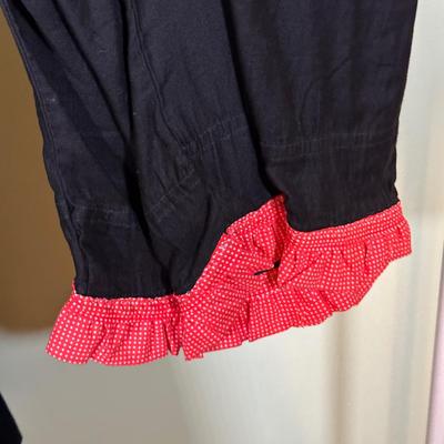 LOT 58B: Vintage Women’s Pants, Skirts & More