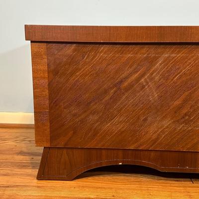 LOT 73A: Vintage Lane Cedar Hope Chest