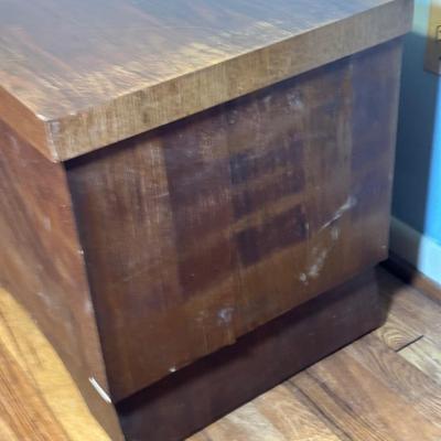 LOT 73A: Vintage Lane Cedar Hope Chest