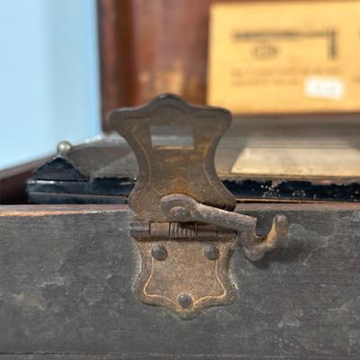 LOT 76A: Vintage Auto Harp (Zither) by Phonoharp Co
