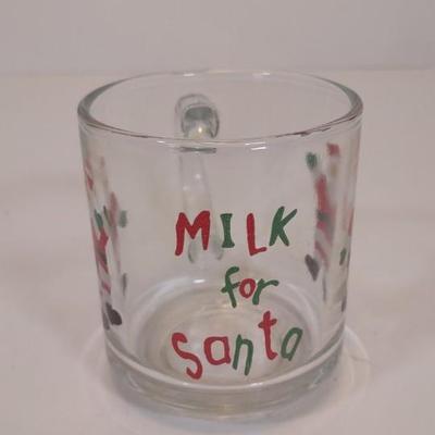 LOT 84D: Various Holiday Decor and Plates