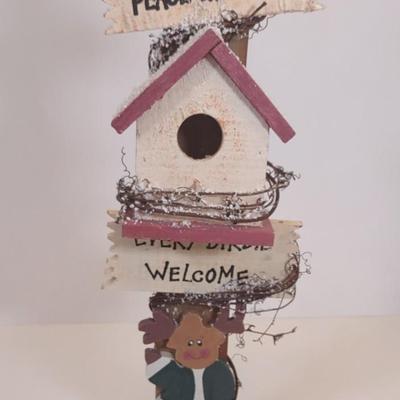 LOT 84D: Various Holiday Decor and Plates