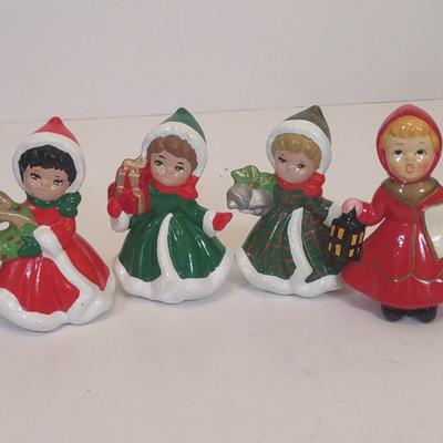 LOT 84D: Various Holiday Decor and Plates