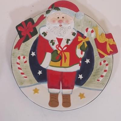 LOT 84D: Various Holiday Decor and Plates