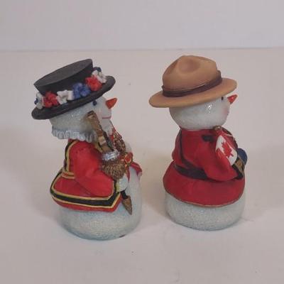 LOT 85D: Various Snowmen Holiday Decor