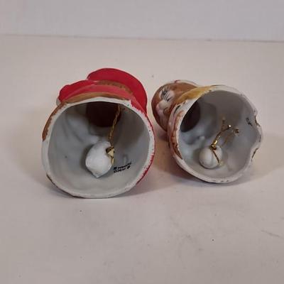 LOT 86D: Various Holiday Animal Decor