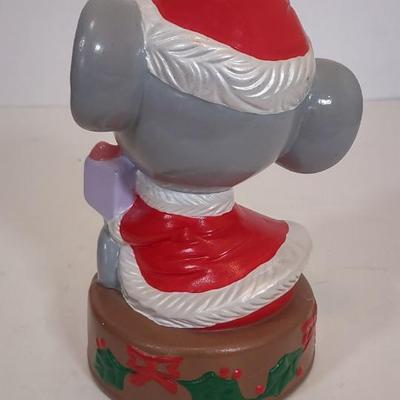 LOT 86D: Various Holiday Animal Decor