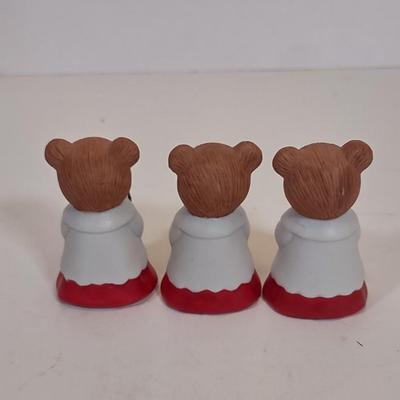 LOT 87D: Porcelain Sets: Nativity, Altar "Mice" and Elves