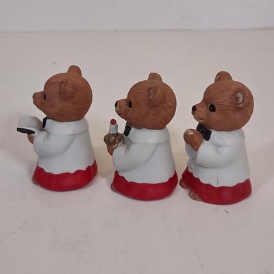 LOT 87D: Porcelain Sets: Nativity, Altar "Mice" and Elves