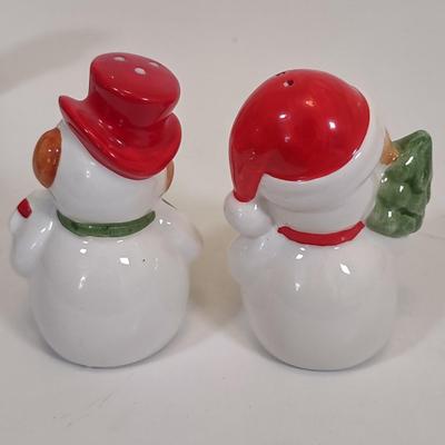 LOT 88D: Various Holiday Salt and Pepper Shakers