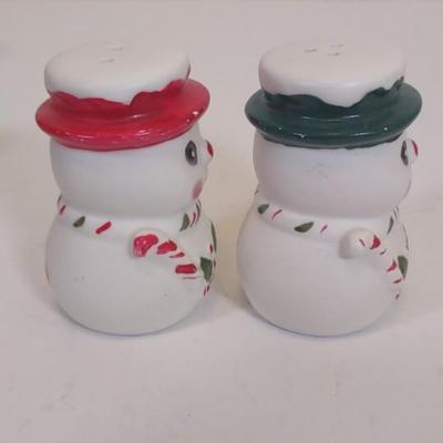 LOT 88D: Various Holiday Salt and Pepper Shakers