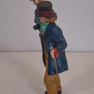 LOT 94 D: A Christmas Carol Figurines